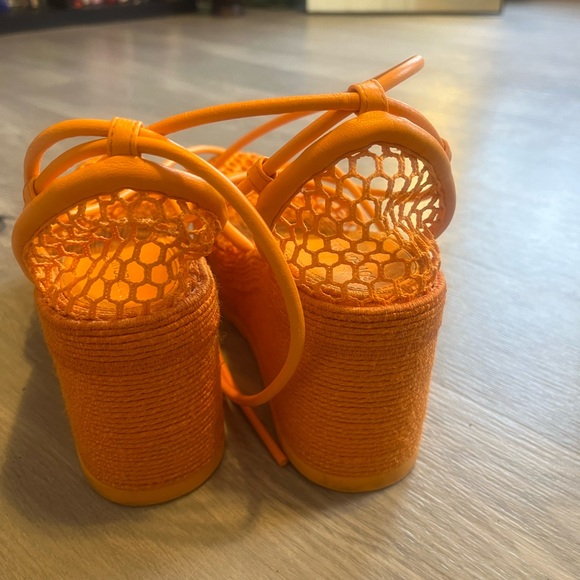 Bottega Veneta Orange Stretch Net Lace-Up Heels EU 38 - Picture 9 of 12